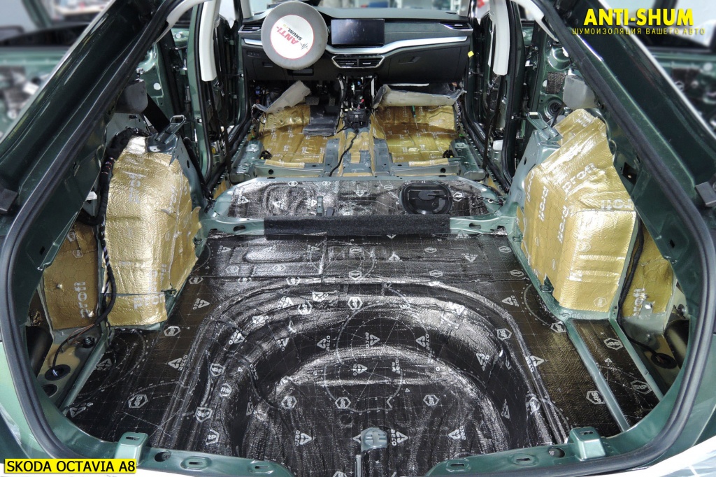 SkodaOctaviaA8_008.jpg